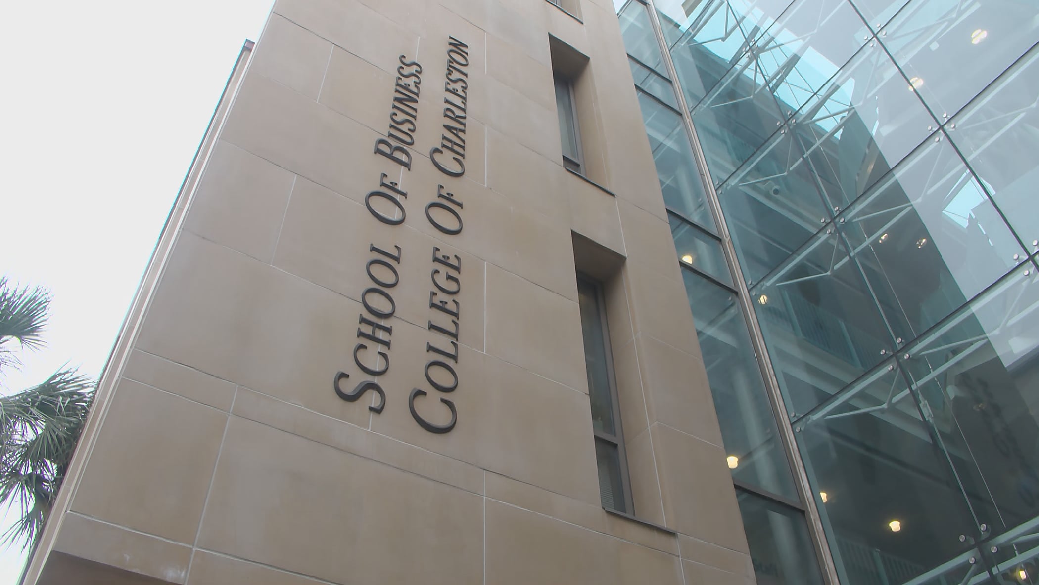 College of Charleston symposium to address Fed policy, national debt and AI