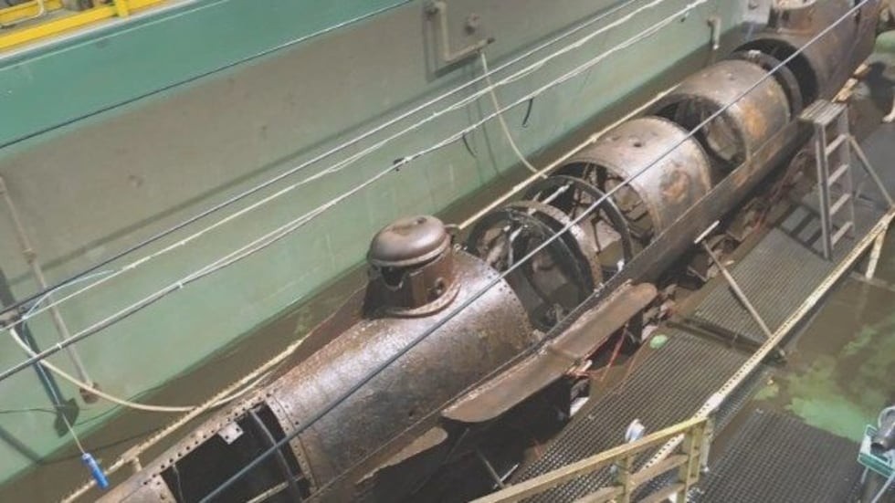Hunley Raised This Day in History: Aug. 8, 2000: HL Hunley raised from ocean floor