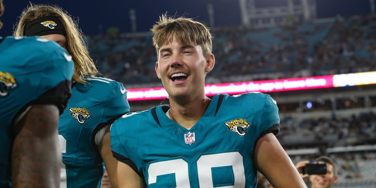 Jaguars’ Cam Little hits a 70-yard field goal in exhibition game against Steelers