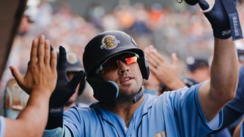 RiverDogs Take Eighth Straight, Move Into Tie for First Place
