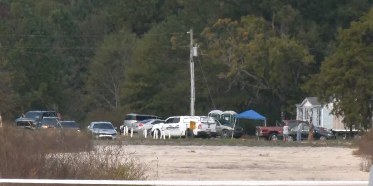 2 dead, 11 wounded in NC mass shooting during Halloween party, sheriff says 2 dead, 11 wounded in NC mass shooting during Halloween party, sheriff says