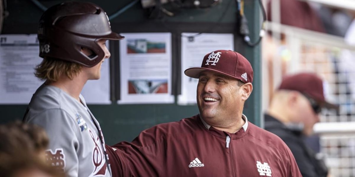 The Citadel alum Chris Lemonis named head baseball coach at Coastal Carolina