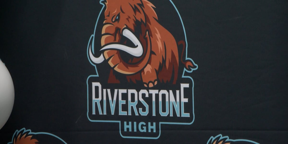 9 Box Risk Riverstone High School opens in North Charleston for at-risk students