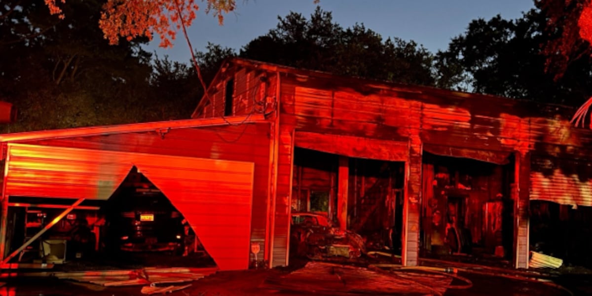Charleston auto body shop burned in early-morning fire; 1 firefighter injured