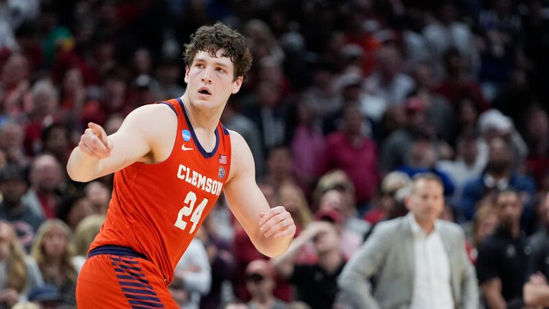 PJ Hall Agrees to Terms with Denver Nuggets