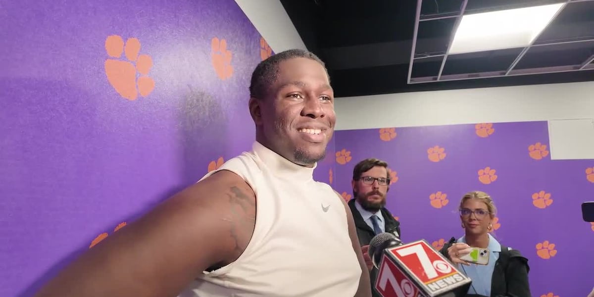 Clemson suspends DT Vic Burley after arrest