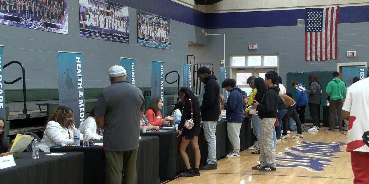 Reality Town ‘Reality Town’ event gives DD2 eighth graders a glimpse into the real world