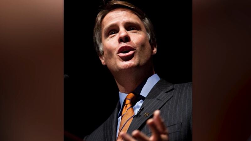 ABC News suspends correspondent Terry Moran over posts critical of Trump