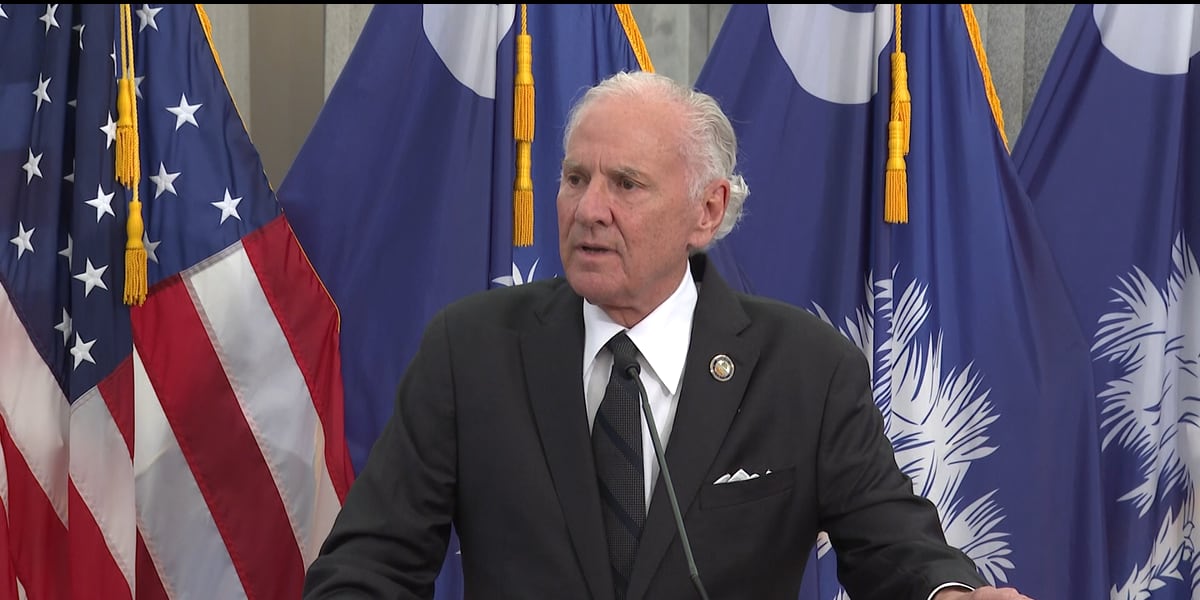 McMaster completes review of his final state budget as SC governor
