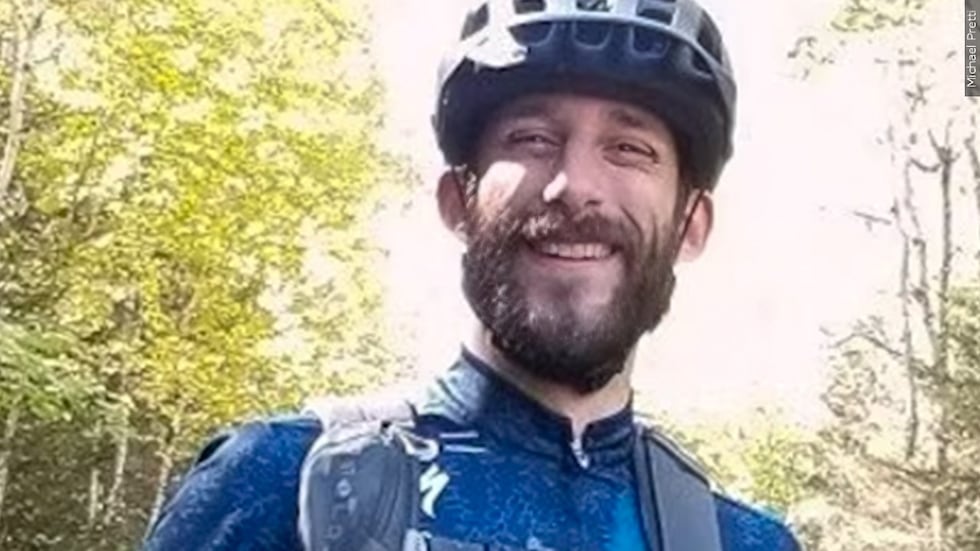 Alex Pretti's shooting death ruled a homicide, medical examiner says