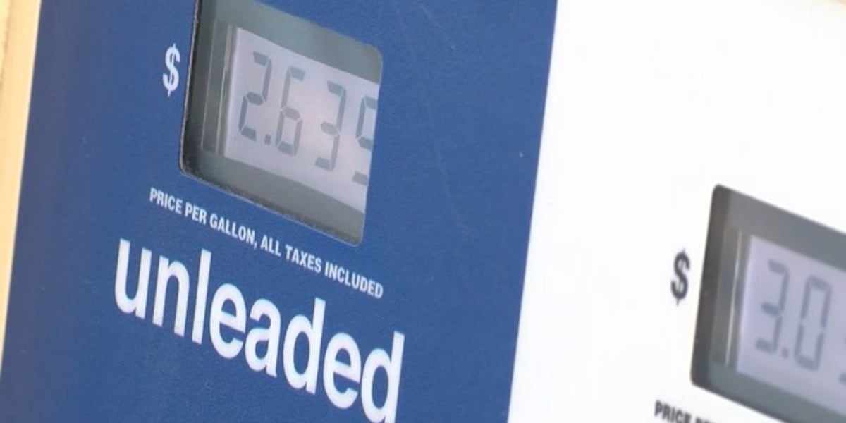 South Carolina gas prices creep up ahead of holiday travel, end of year South Carolina gas prices creep up ahead of holiday travel, end of year