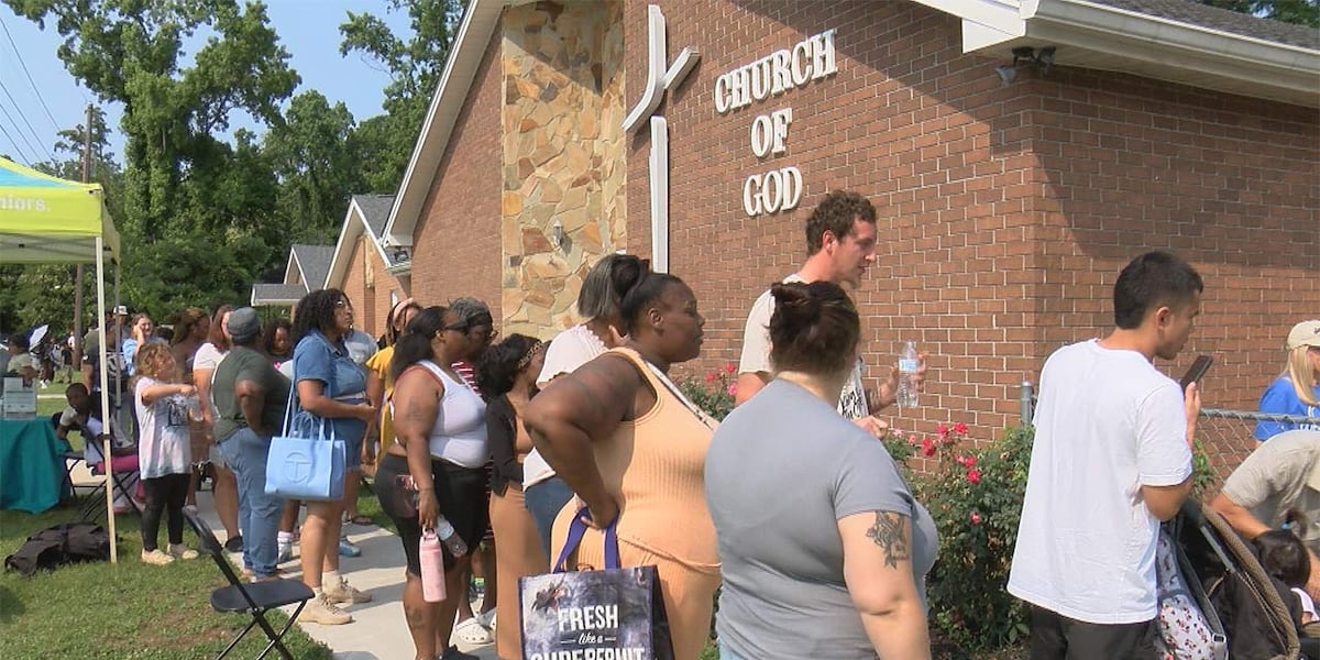 Free Baby Shower helps 200 new and expectant moms